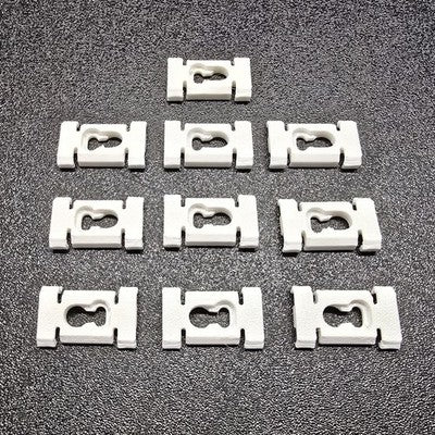 GM Vinyl Top Quarter Belt Reveal Moulding Retainers Fastener Trim Clips (10)