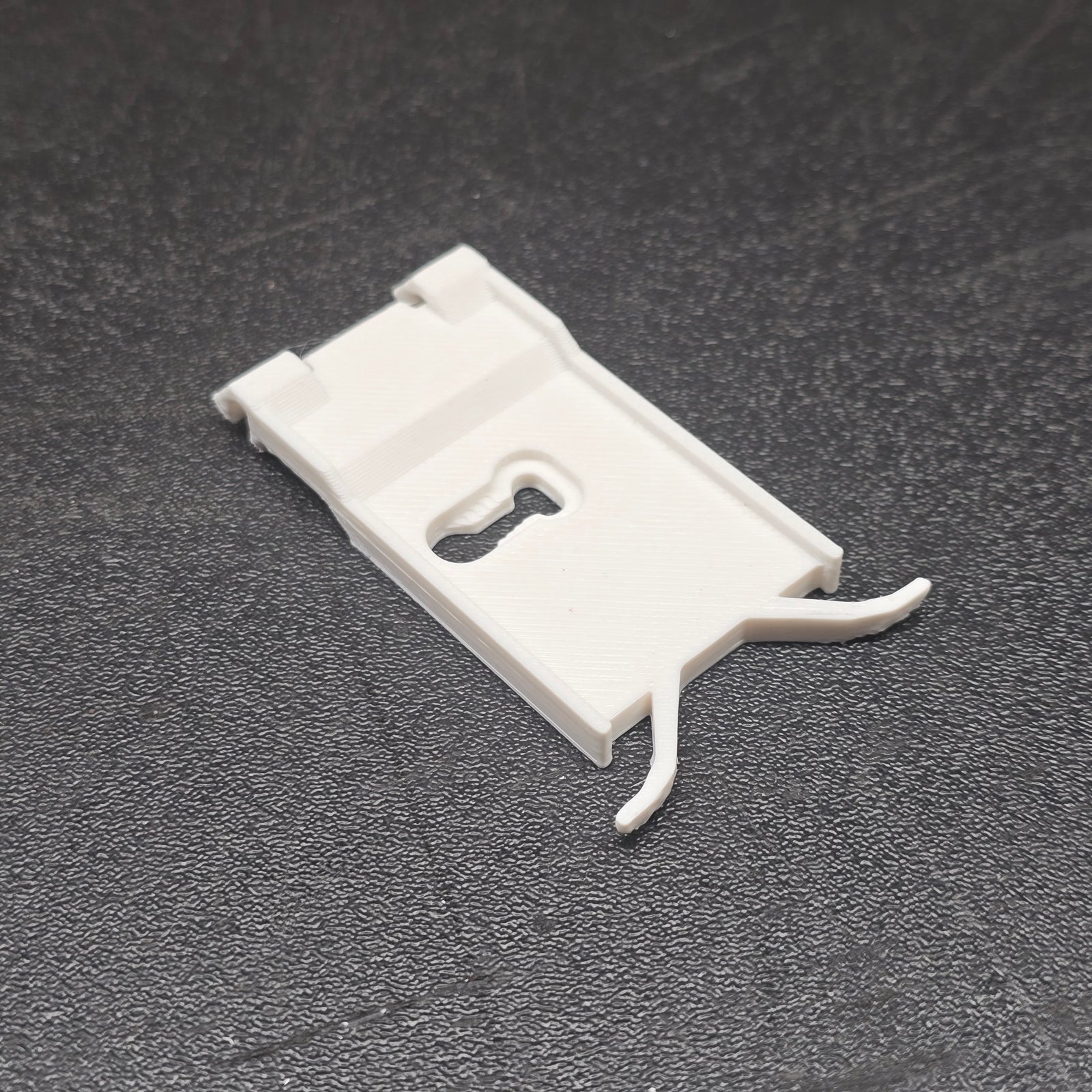 BULK (x50) 90-92 Brougham Door Rocker Chrome Clip 50 Count