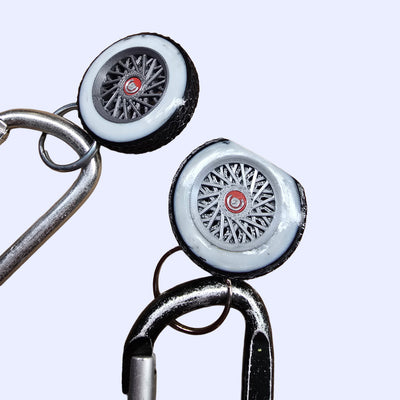 Cadillac Brougham Coupe 2 Door Magnetic Key Hanger Wheel Keychain Set Wall Art Car Outline